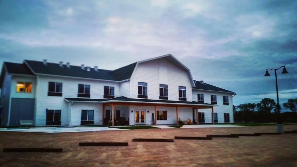 Lakes Inn at Dunvilla Extérieur photo