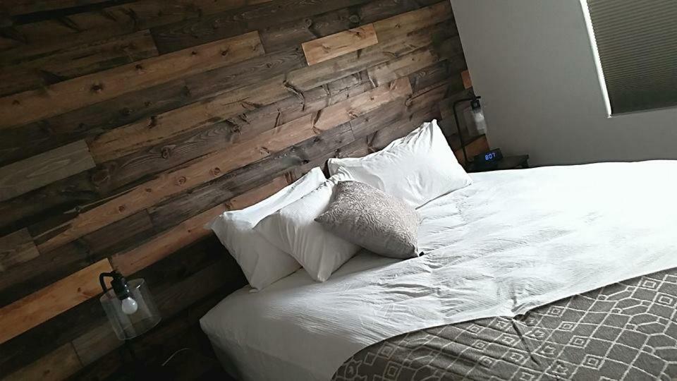 Lakes Inn at Dunvilla Extérieur photo